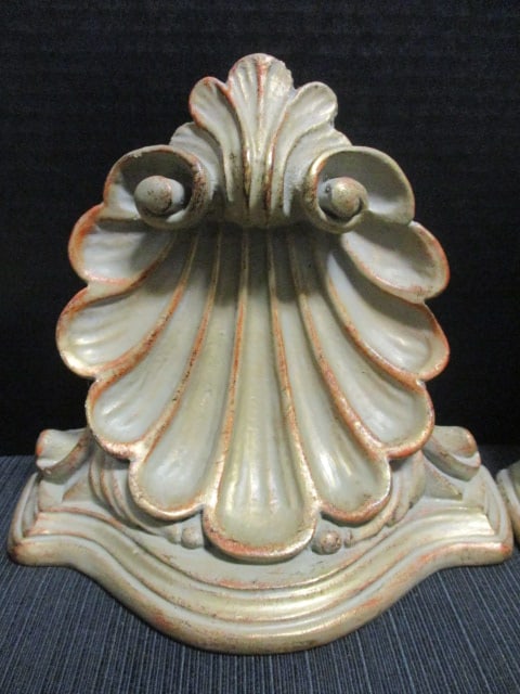Wood Shelf Sconces & Resin Trinket Box - 6