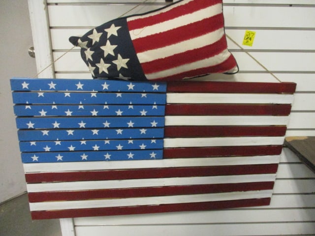 Wood Flag 38 x 22 & Flag Pillow: .