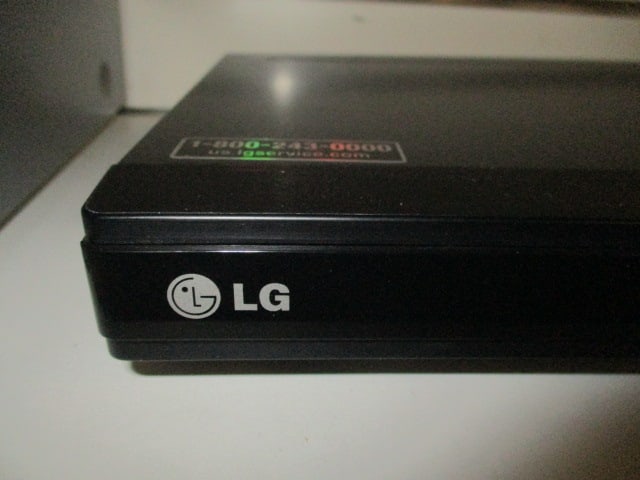 LG Blue Ray DVD Player w/remote - 2