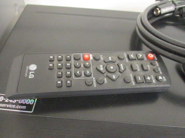 LG Blue Ray DVD Player w/remote - 6
