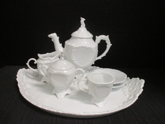 Royal Doulton White Child's Tea Set (1 of 9)