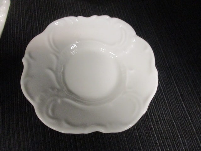 Royal Doulton White Child's Tea Set - 3