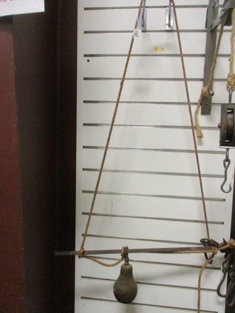 Antique Hanging Steelyard Scale or Sliding Weight Beam Scale: .