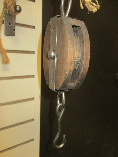 Industrial Wall Mounted Pulley Fixture - 2