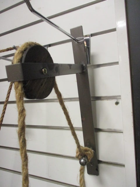 Industrial Wall Mounted Pulley Fixture - 3