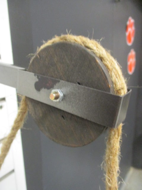 Industrial Wall Mounted Pulley Fixture - 4