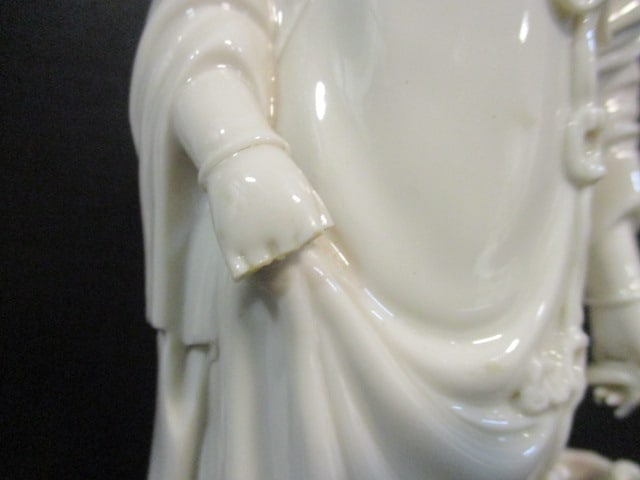 Chinese Glazed White Porcelain Female Immortal Figurines (2) - 8