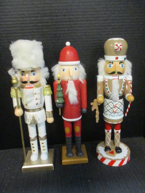 Wood Nutcrackers (Lot of 3): 14"