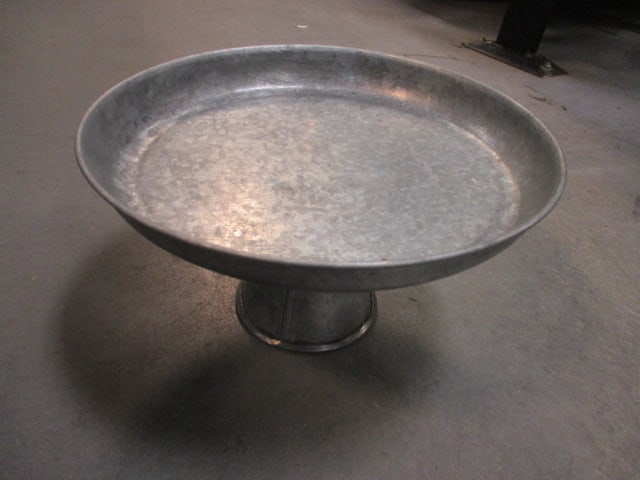 Galvanized Metal Tray 20 x 15, Round 11" Tray, & metal Serving - 4