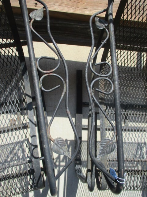 Wrought Iron (Lot of 2) Bouncy Chairs & 2 Tables - 4