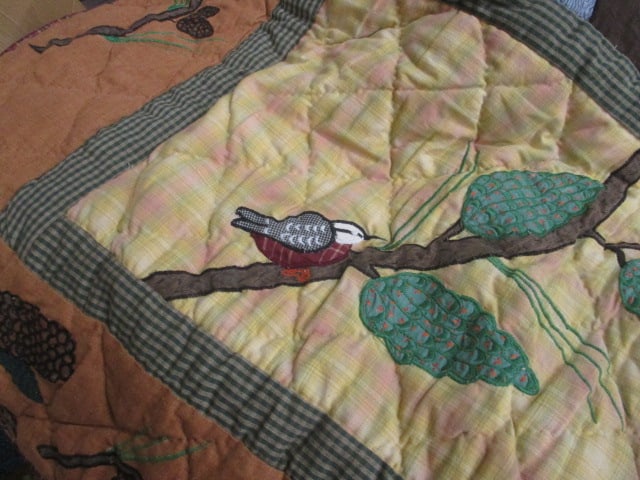 Pair of Patch Magic Quilted Woodland Style Twin Bedspreads - 7
