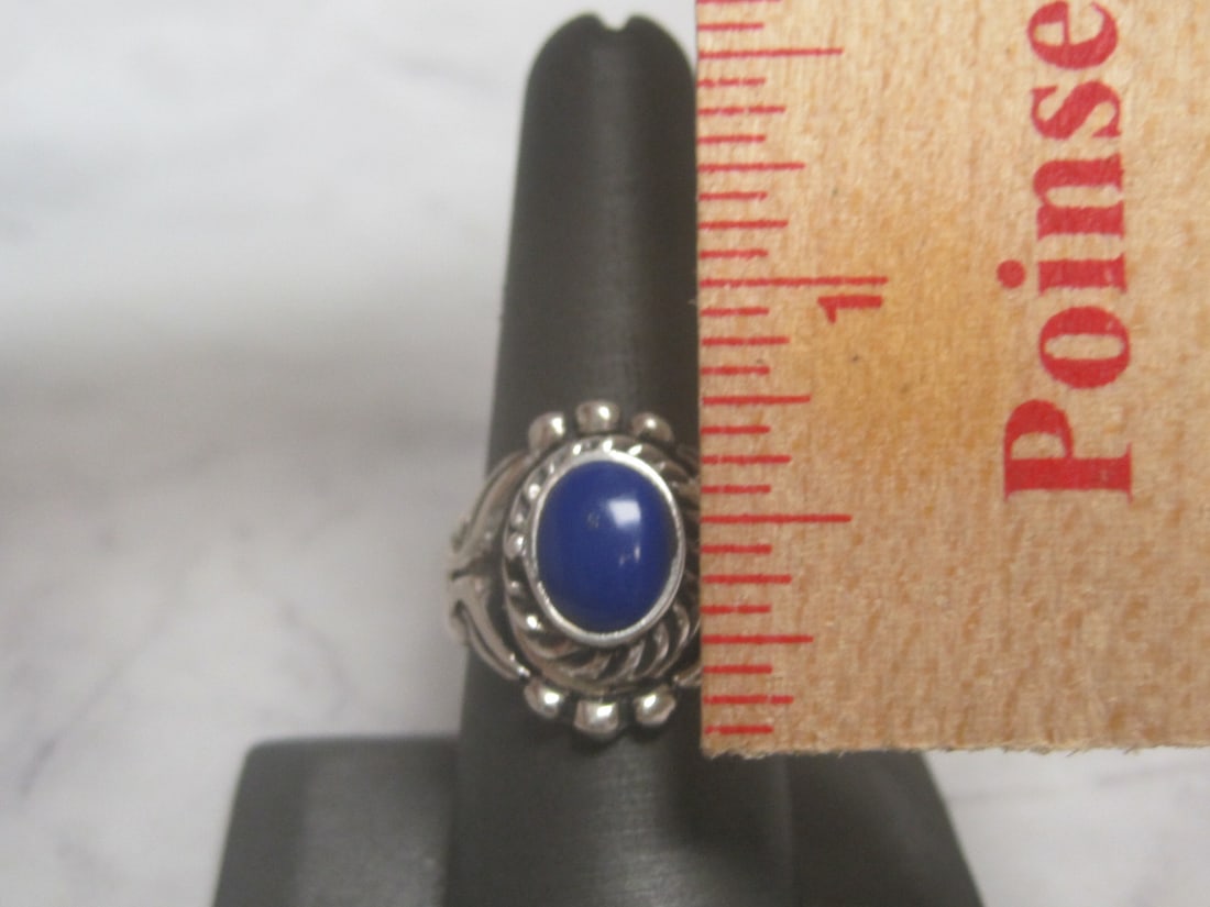 Sterling Silver Lapis Lazuli Ring in Southwestern Style Setting - 4