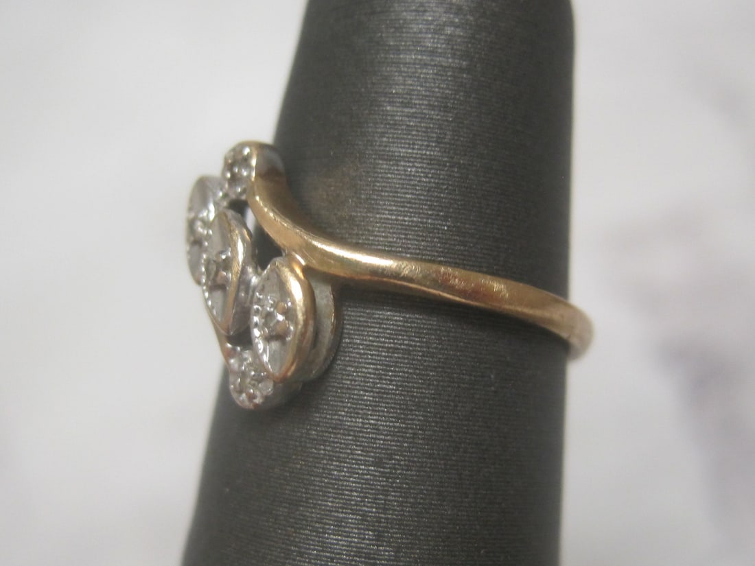 Vintage 14k Gold Diamond Ring - 2