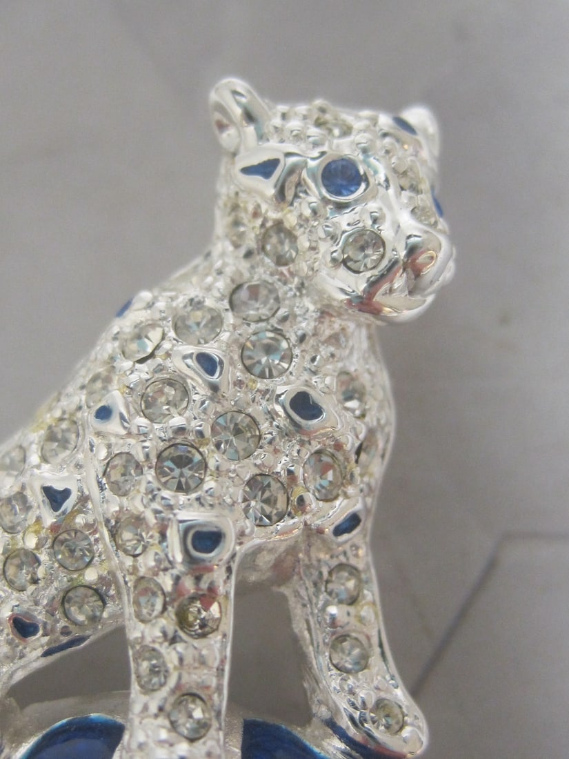 Napier Silvertone Leopard Brooch with Rhinestones - 2