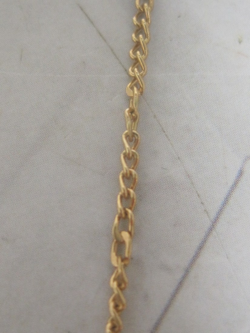 1980's Avon "Floral Heritage" Porcelain Pendant on 18" Goldtone Chain - 3