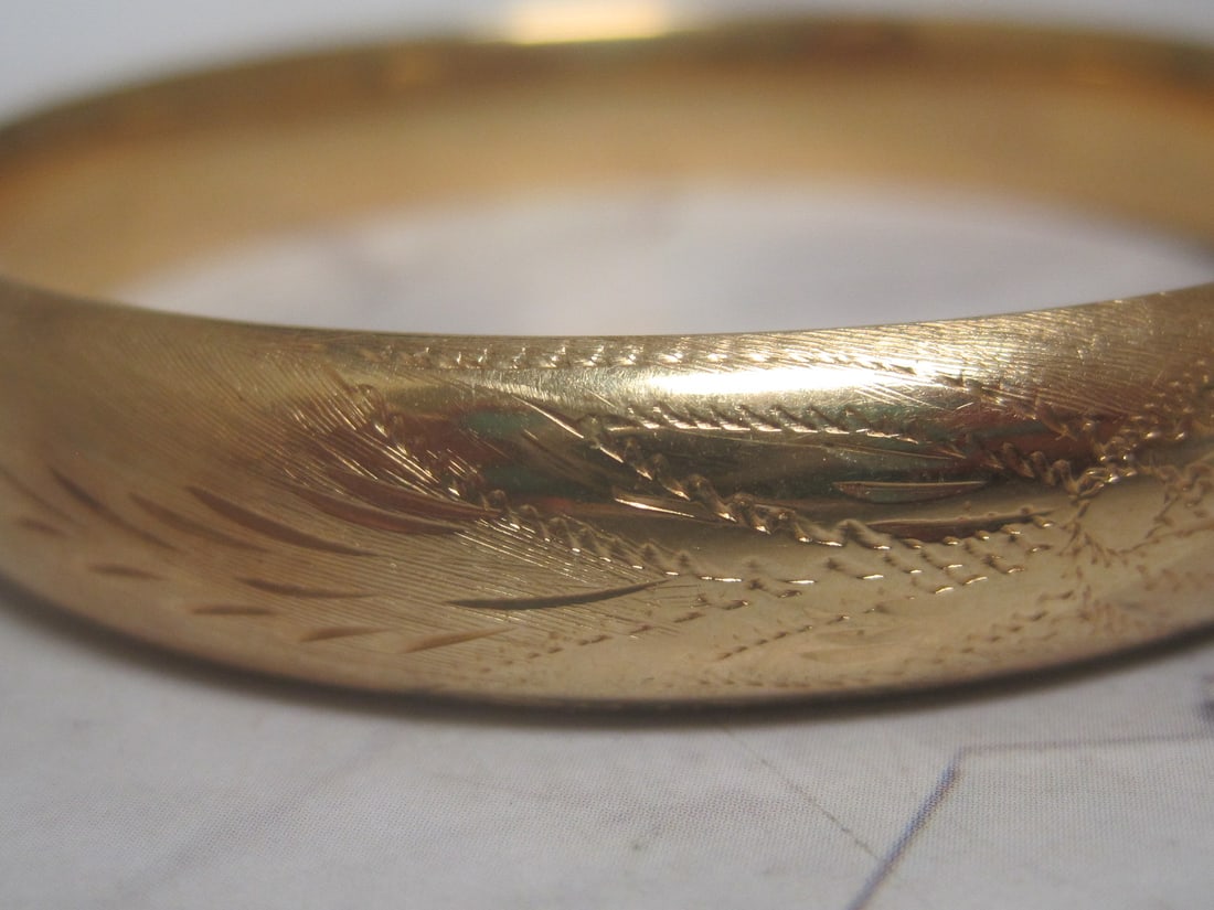 14k Gold Etched Bangle Bracelet - 2
