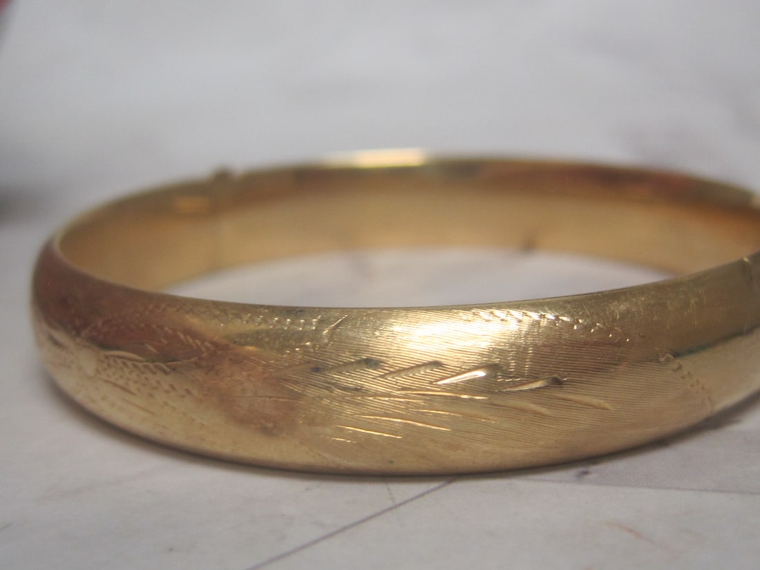14k Gold Etched Bangle Bracelet - 3