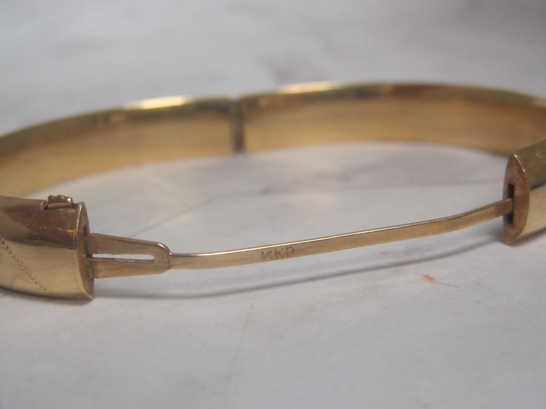 14k Gold Etched Bangle Bracelet - 5