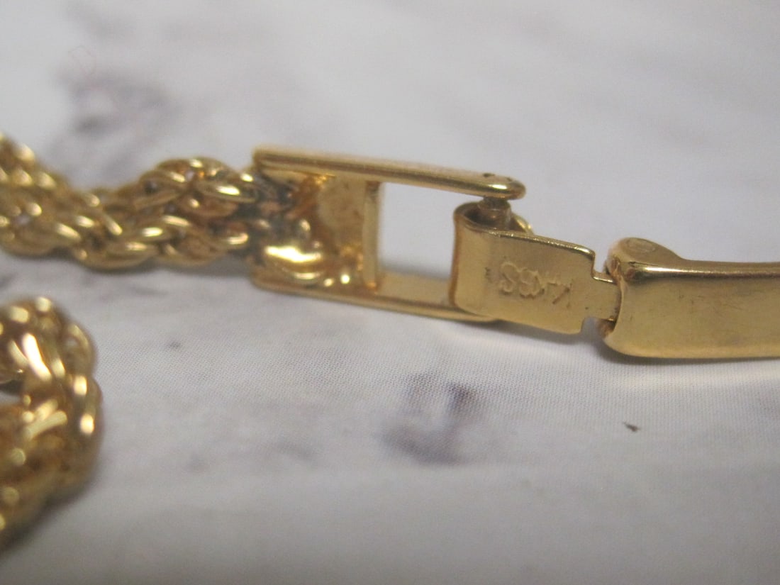 7" 14k Gold Shell Bracelet with CZ Stones - 5