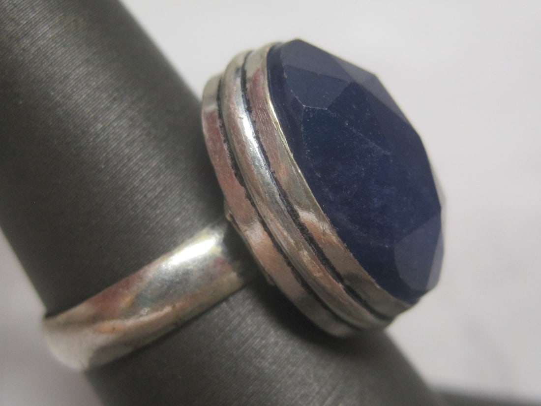 Sterling Silver Ring with Blue Faceted Sapphire Quartz - 3