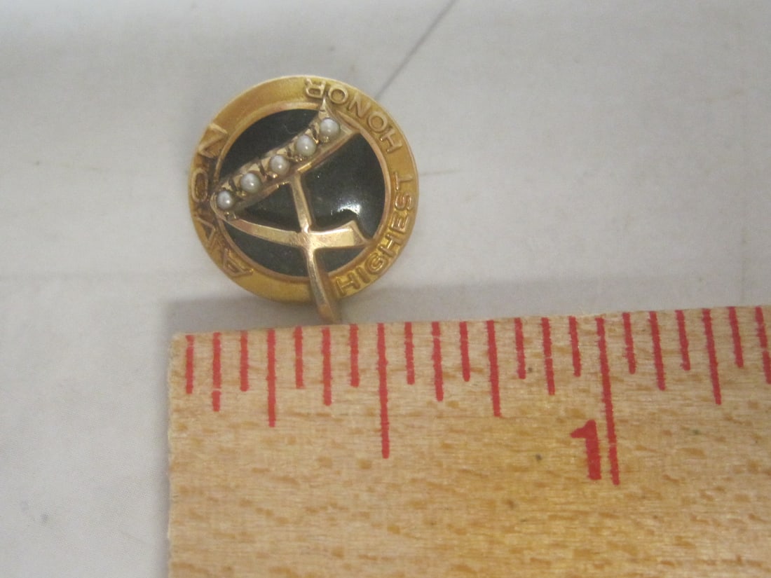 10k Gold Avon Highest Honor Lapel Pin - 5