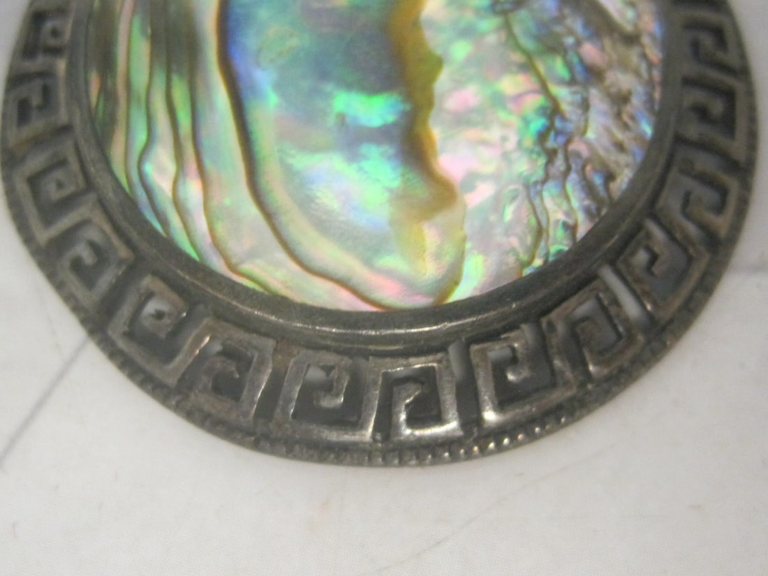 Sterling Silver Mother of Pearl Pendant - 3