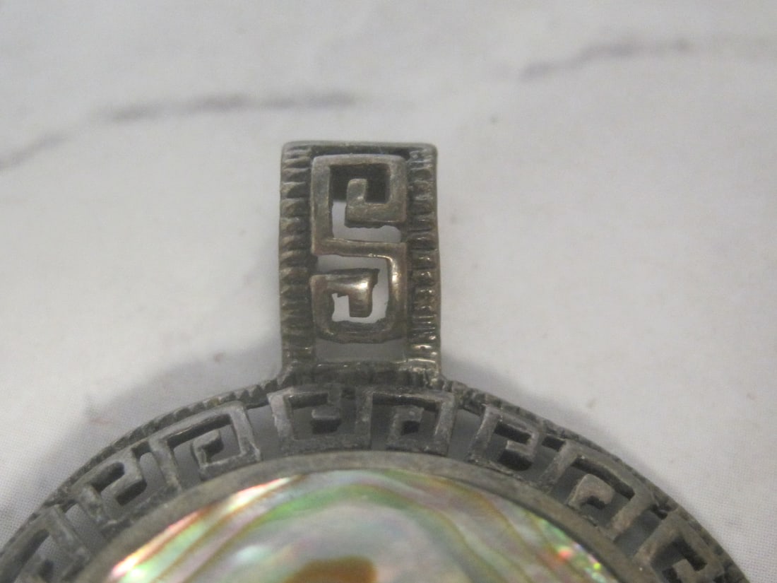 Sterling Silver Mother of Pearl Pendant - 4