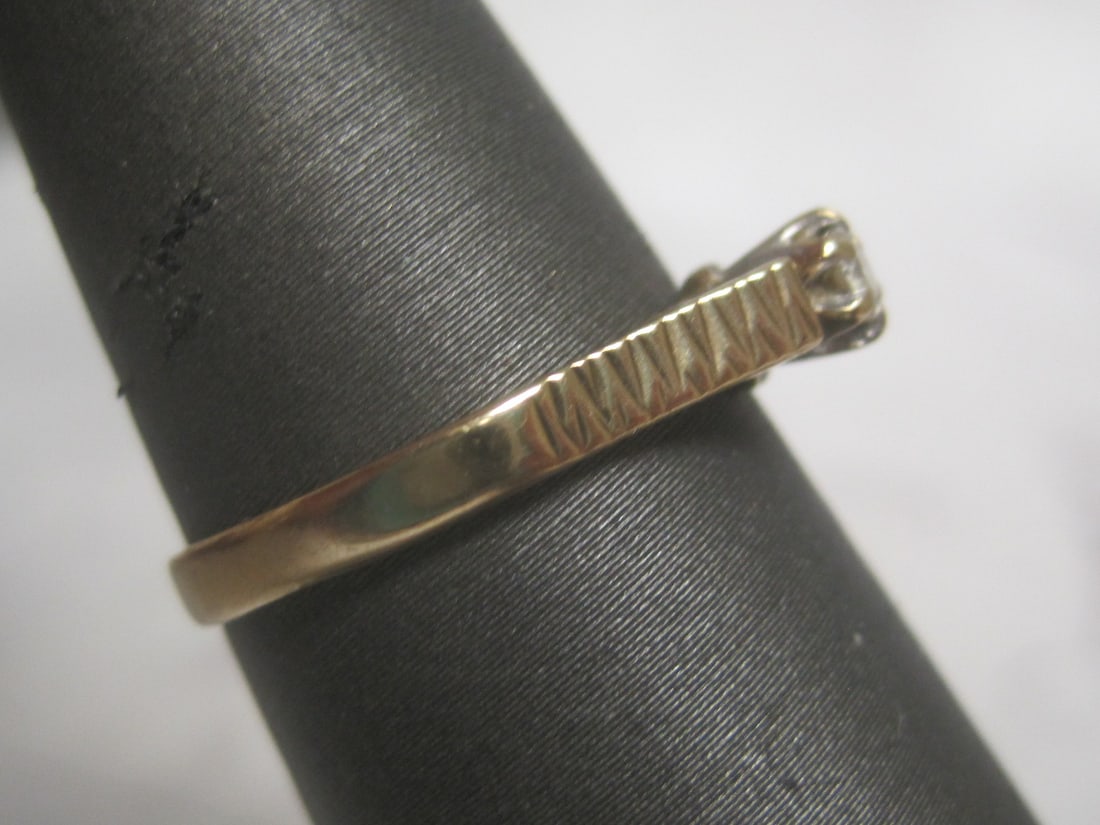 Antique 10k Gold Diamond Ring - 3