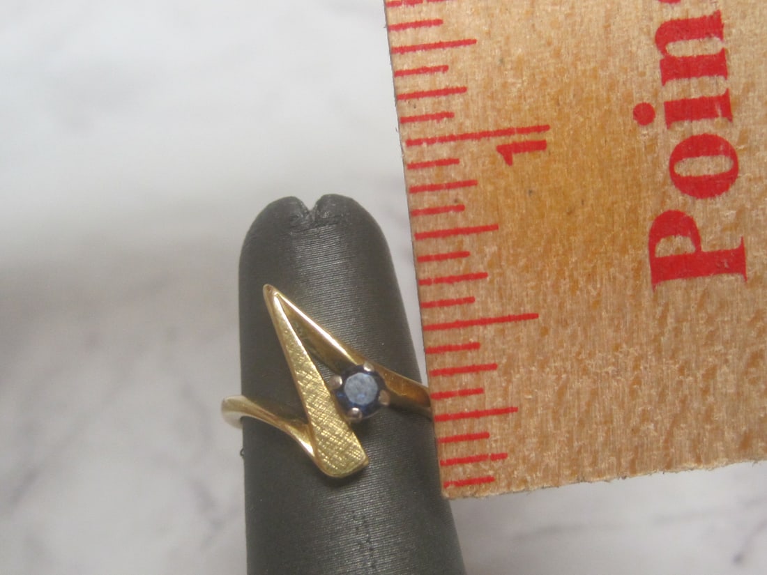 14k Gold Ring with Blue Stone - 4