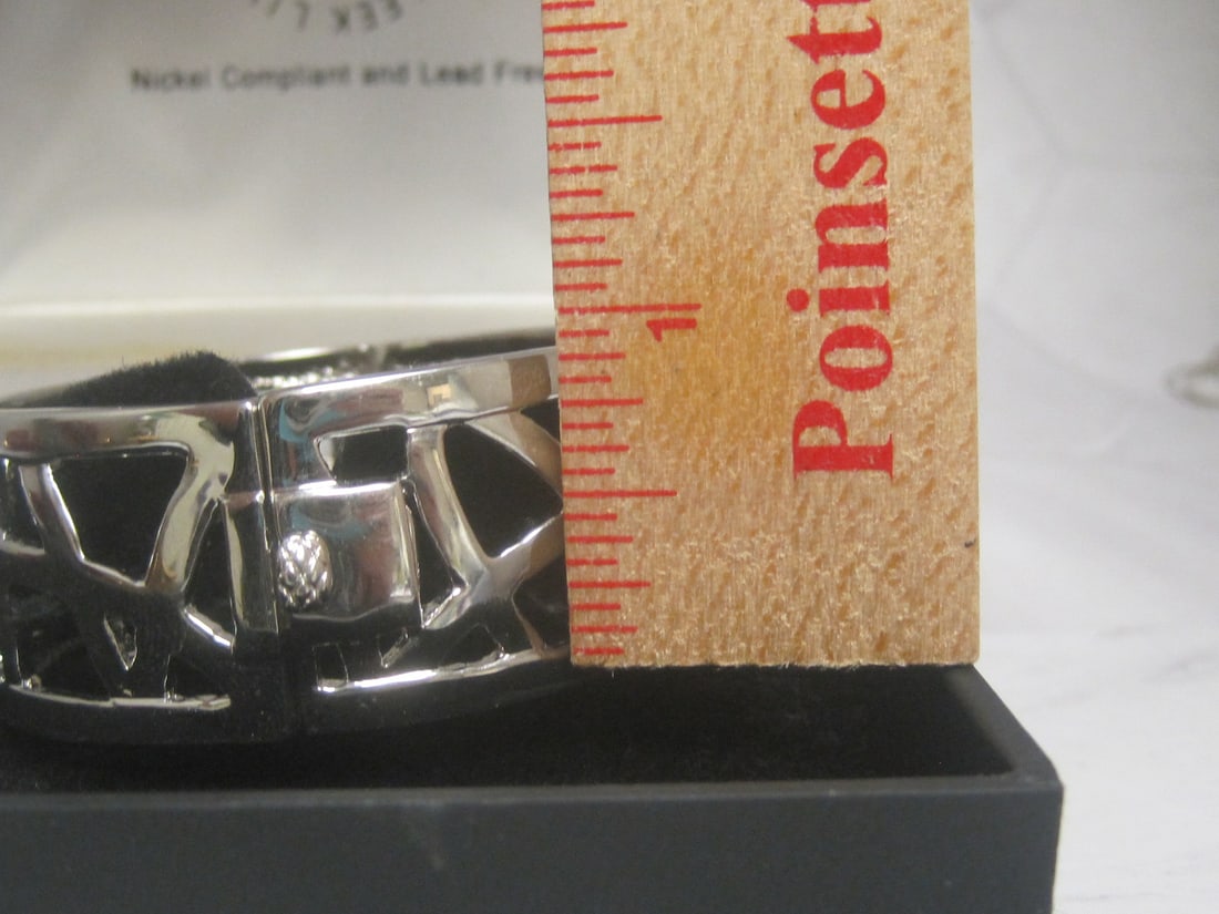Belleek Living Silvertone Bangle - 4
