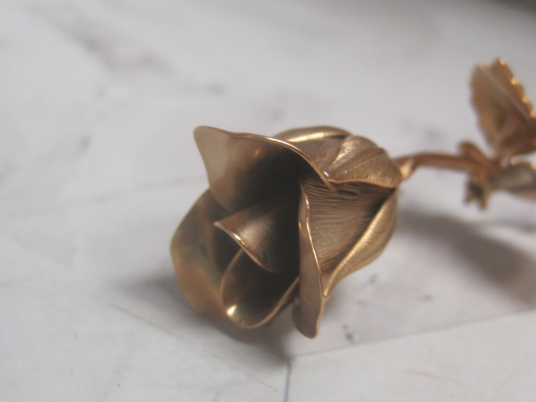 Vintage Goldtone Rose Brooch - 2
