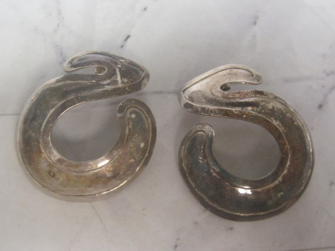 Sterling Silver Artisan Custom Pierced Earrings: Weighs 6.5 grams