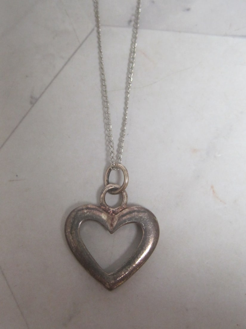 Sterling Silver Heart Pendant on 16" Sterling Silver Chain: Weighs 2.9 grams