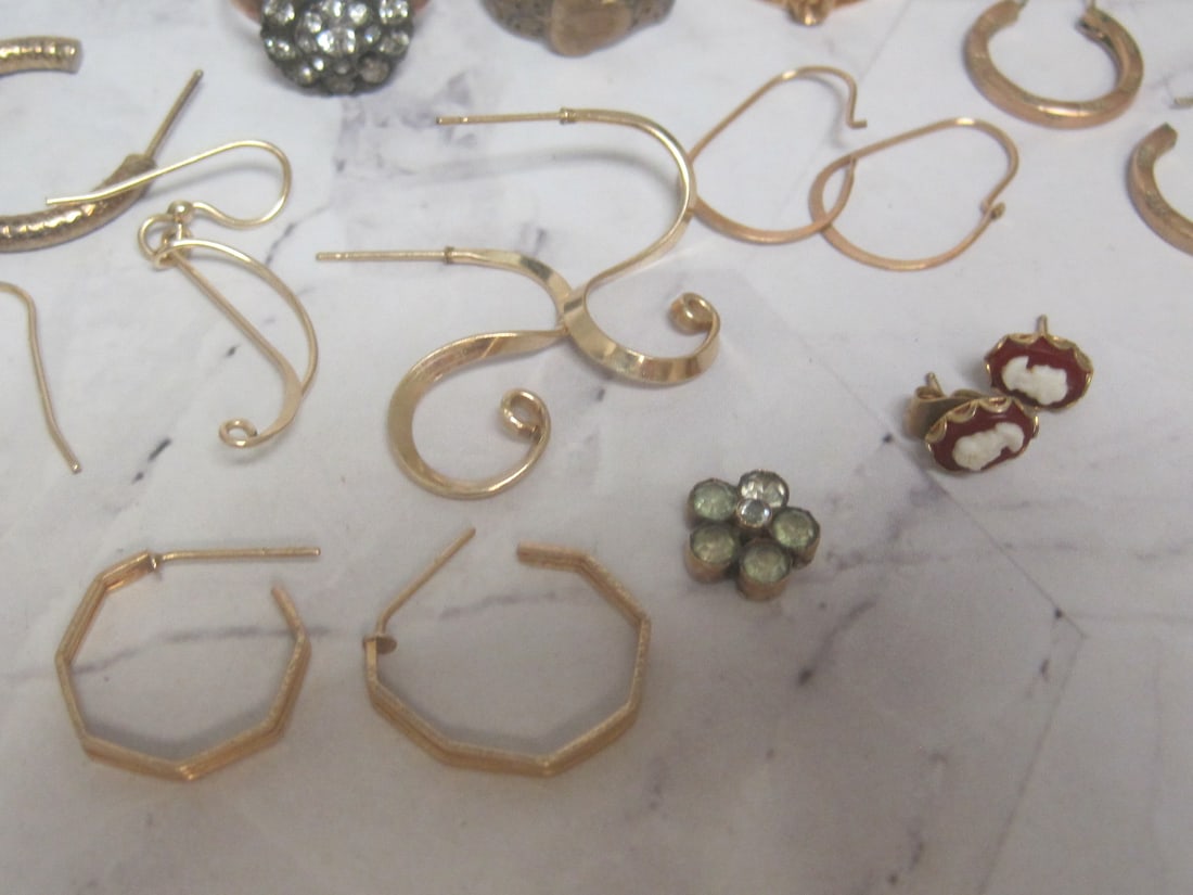 Lot of Vintage Gold-Filled/Gold-Plated Jewelry - 4
