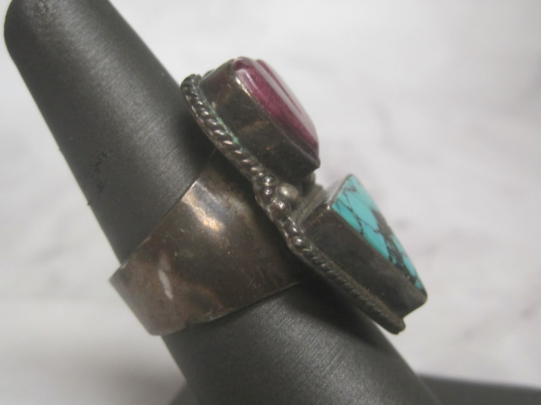 Sterling Silver Southwestern Style Ring with Turquoise Stone & Heart Shaped Purple Stone - 3