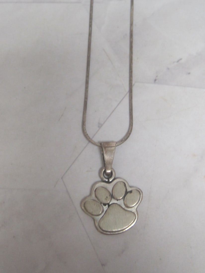 Sterling Silver Tiger Paw Pendant on 16" Sterling Silver Chain: Weighs 8.8 grams