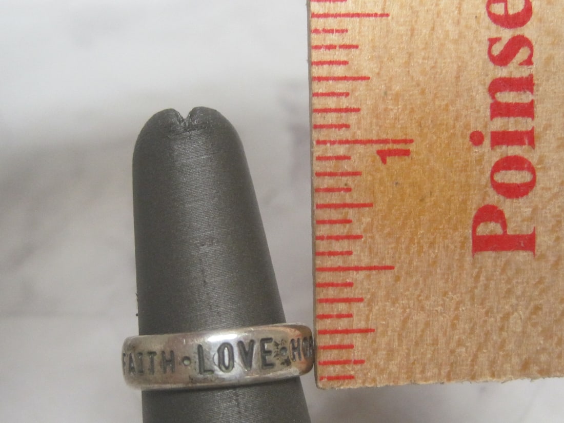 Sterling Silver Faith Love Hope Band Ring - 6