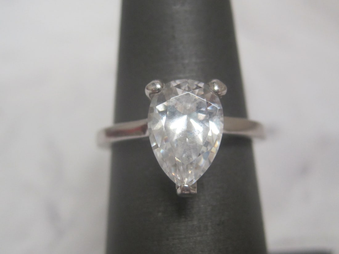 Sterling Silver CZ Ring: Weighs 3 grams, Size 6