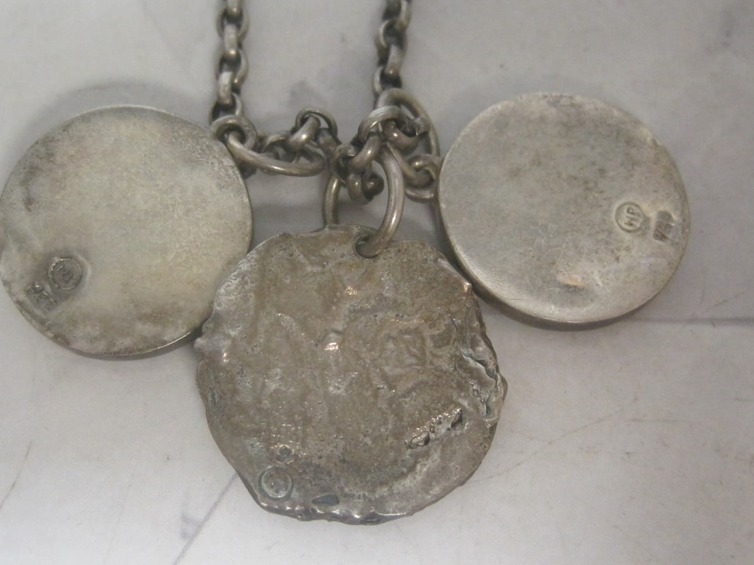 16" Sterling Silver Chain with 3 "K" Pendants - 5