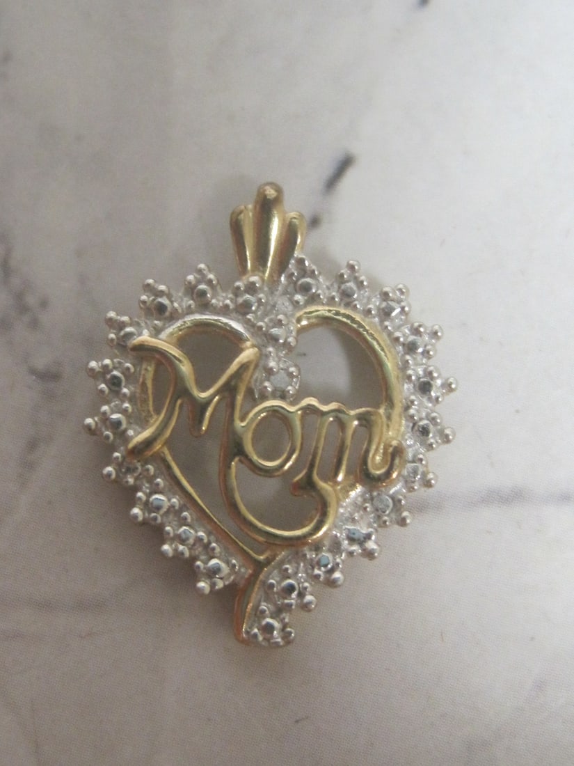 Sterling Silver Vermeil CZ Mom Heart Pendant: Weighs 1.8 grams