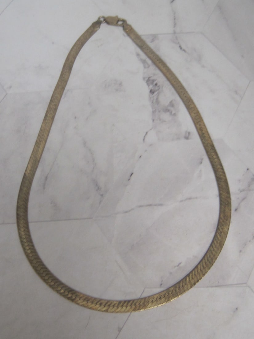 15" Sterling Silver Herringbone Necklace: Weighs 14 grams