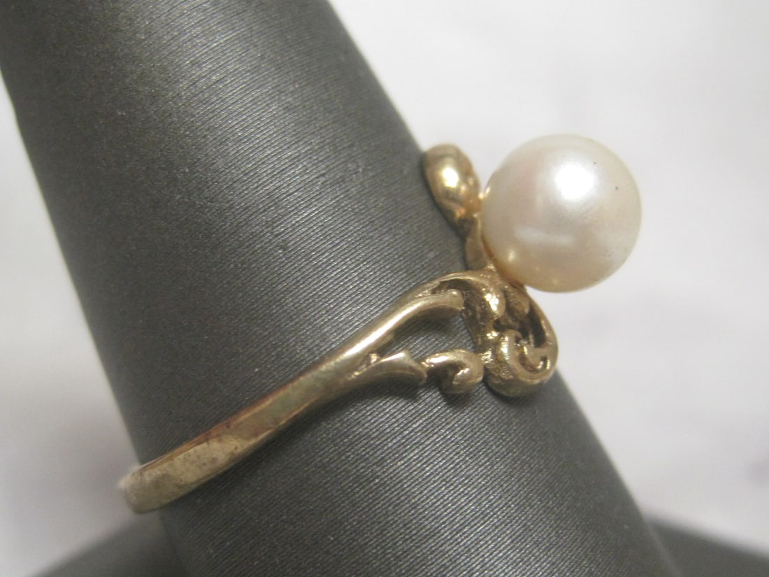 Sterling Silver Vermeil Pearl Ring - 3