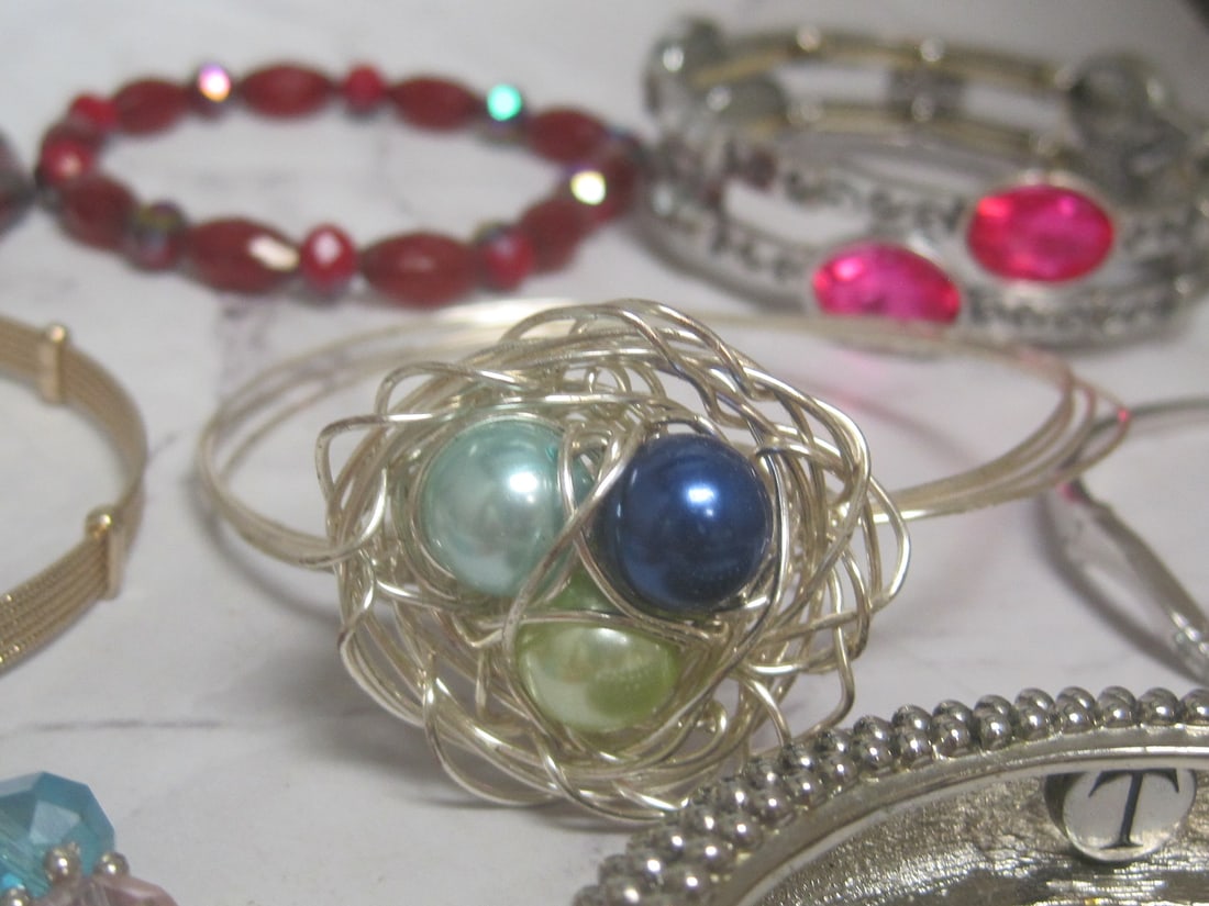Lot of 8 Fashion Bracelets - 3