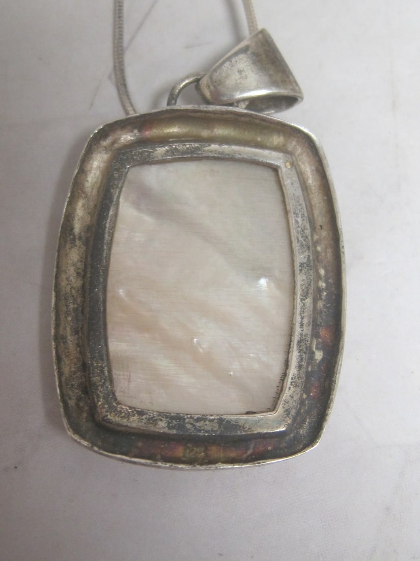 Sterling Silver Mother of Pearl Pendant on 18" Sterling Silver Chain - 3