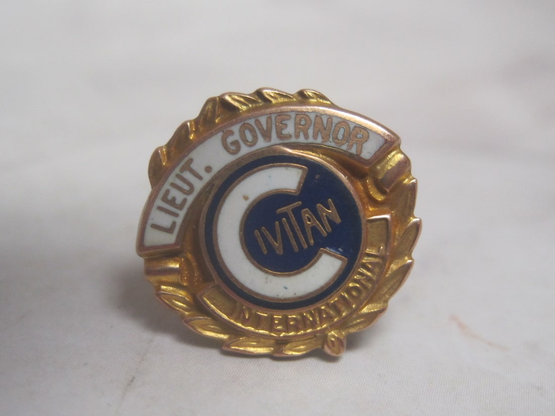 10k Gold Lieutenant Governor Civitan International Lapel Pin: Weighs 2.1 grams not including back