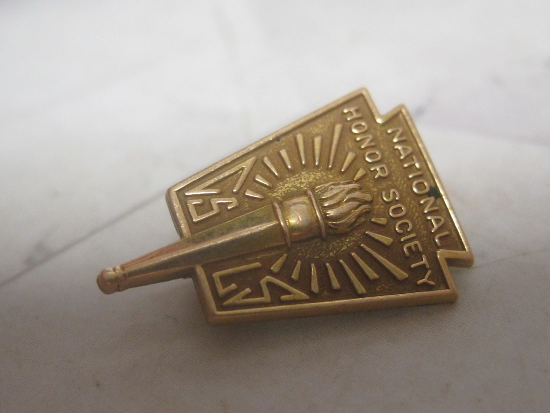National Honor Society Lapel Pin with 14k Gold Top: Weighs 2.6 grams