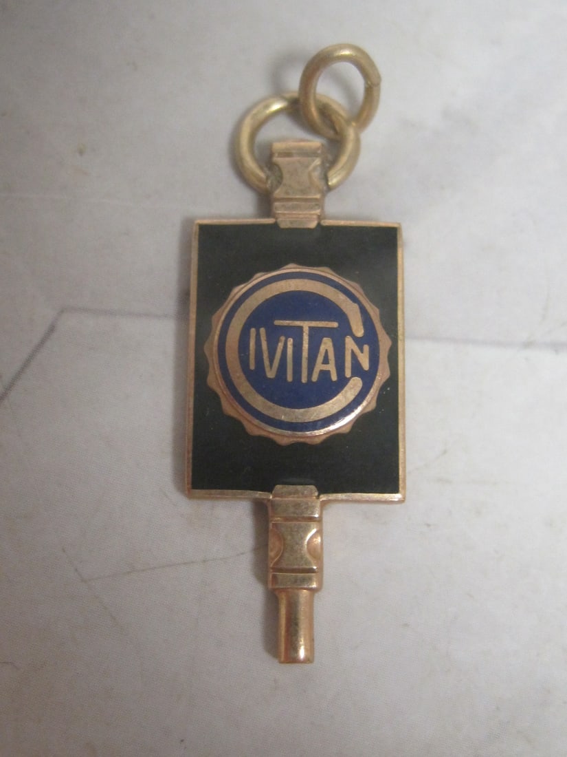 10k Gold Civitan Pendant: Weighs 5.5 grams, Inscribed on back