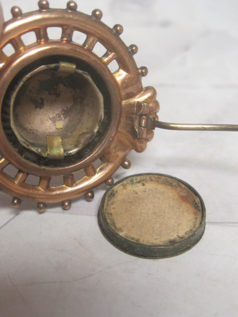 Antique Victorian Gold-Filled Hair Locket Brooch - 4