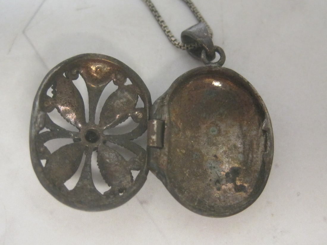 Sterling Silver Marcasite Locket on 18" Sterling Silver Chain - 3