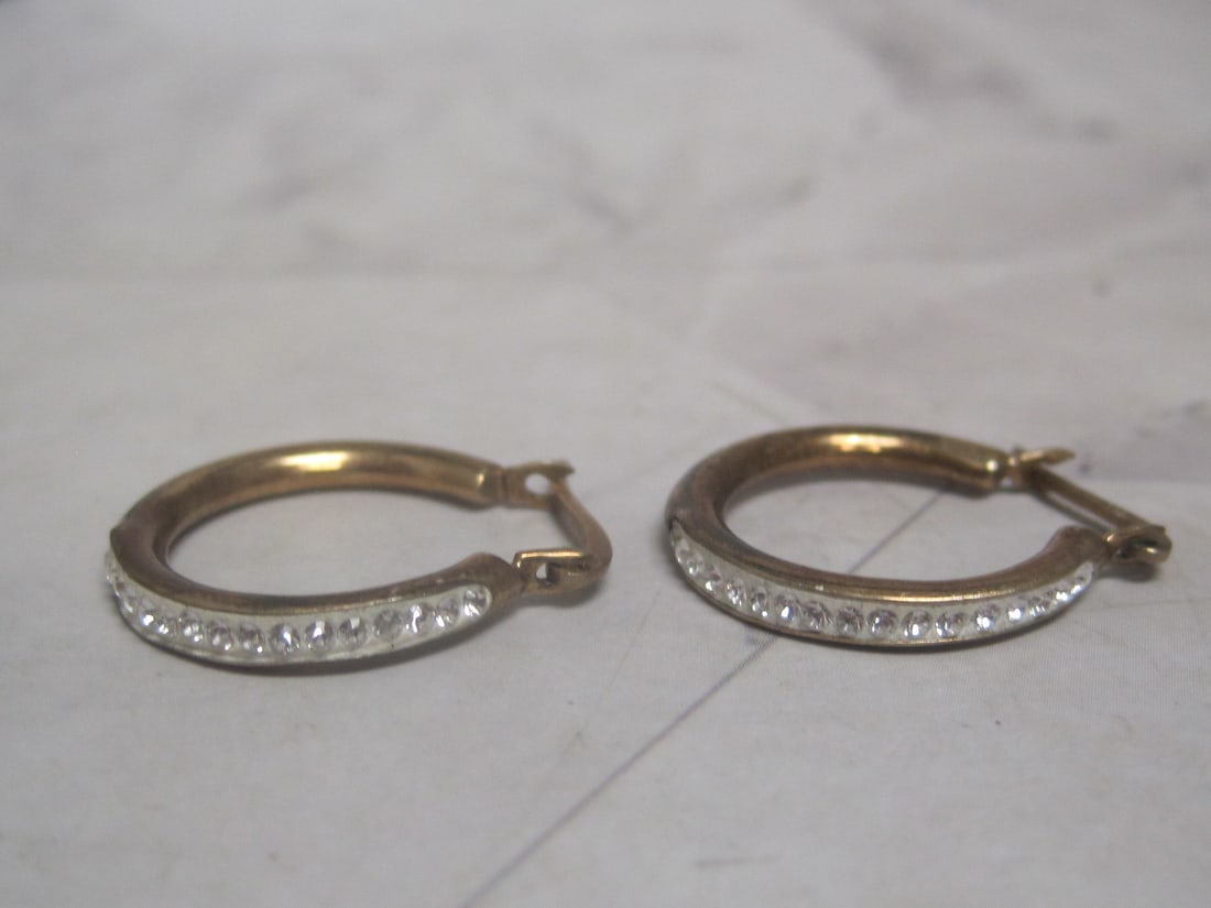 Sterling Silver Vermeil CZ Hoop Earrings: Weighs 2.5 grams